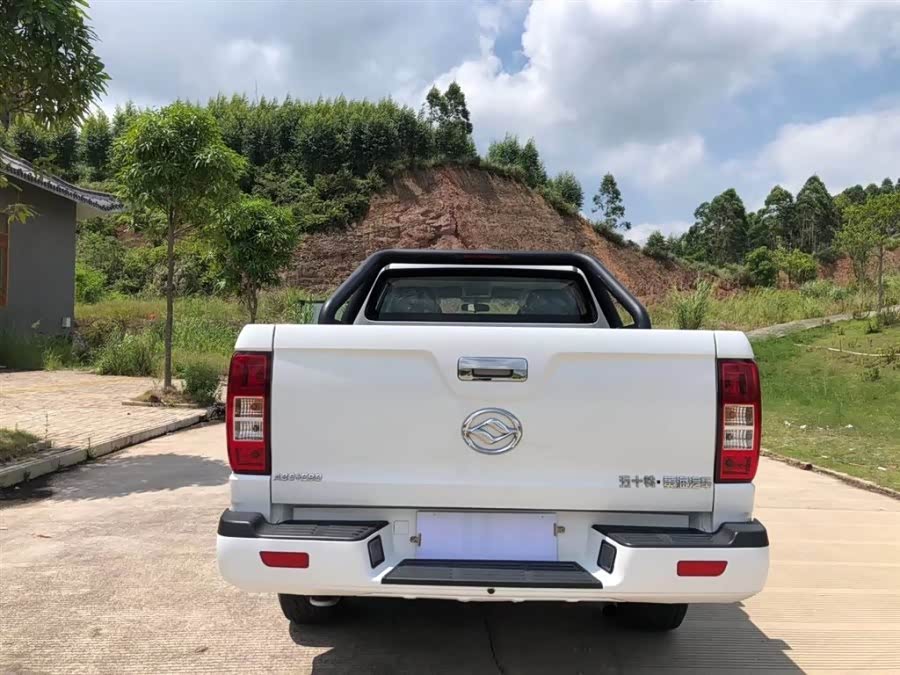 黄海n1这皮卡看着还比较霸气的!