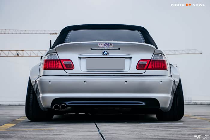 【图】车主打造de极致优雅宝马e46 3系敞篷车!