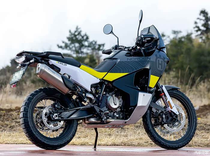 全地形adv摩托胡斯瓦纳norden901ktm890同款动力平台