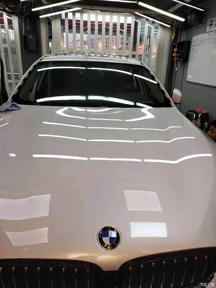 南昌宝马5系贴了个隐形车衣