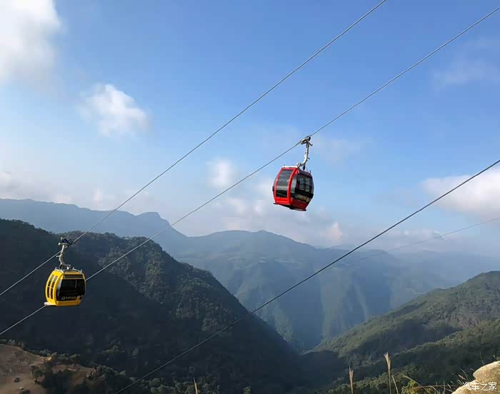 凉风有信和大白博瑞同游天宫山