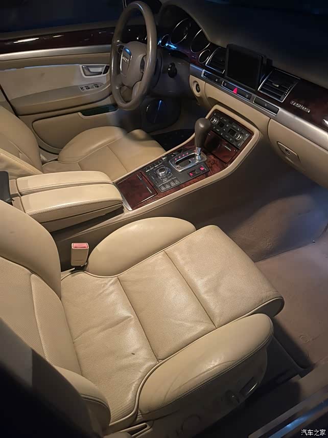 06年老奥迪a8w12顶级配置