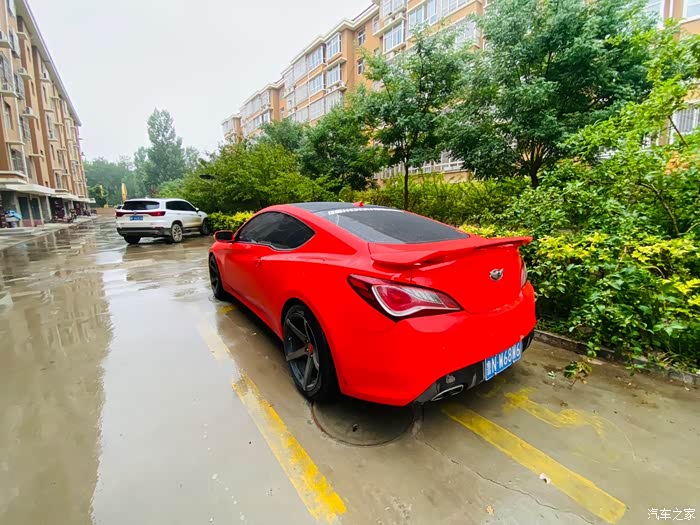 出售12款红色劳恩斯酷派自动豪华版