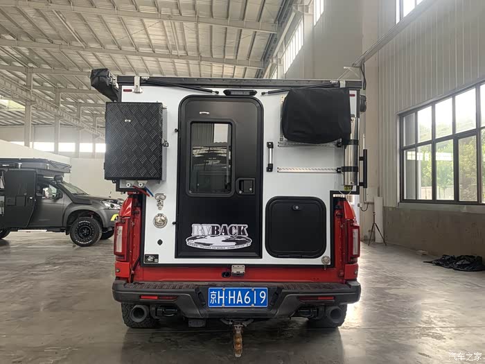 猛禽皮卡变身越野房车