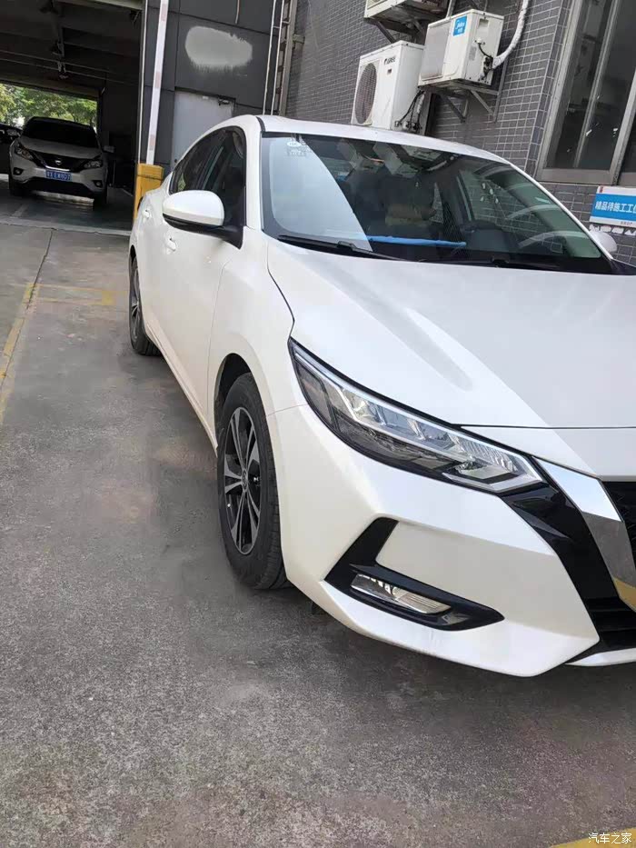 新轩逸珠光白提车