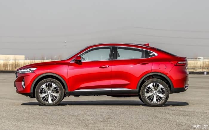 哈弗f7x轿跑车型动感来袭