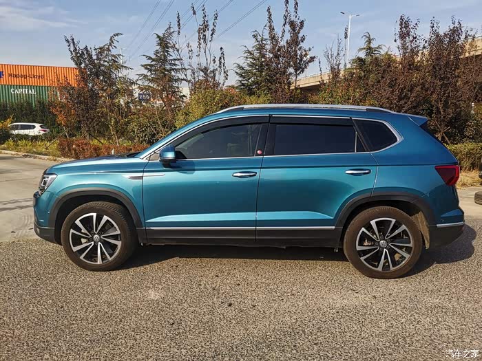 金色的阳光金色的秋天途岳带我去欣赏美景