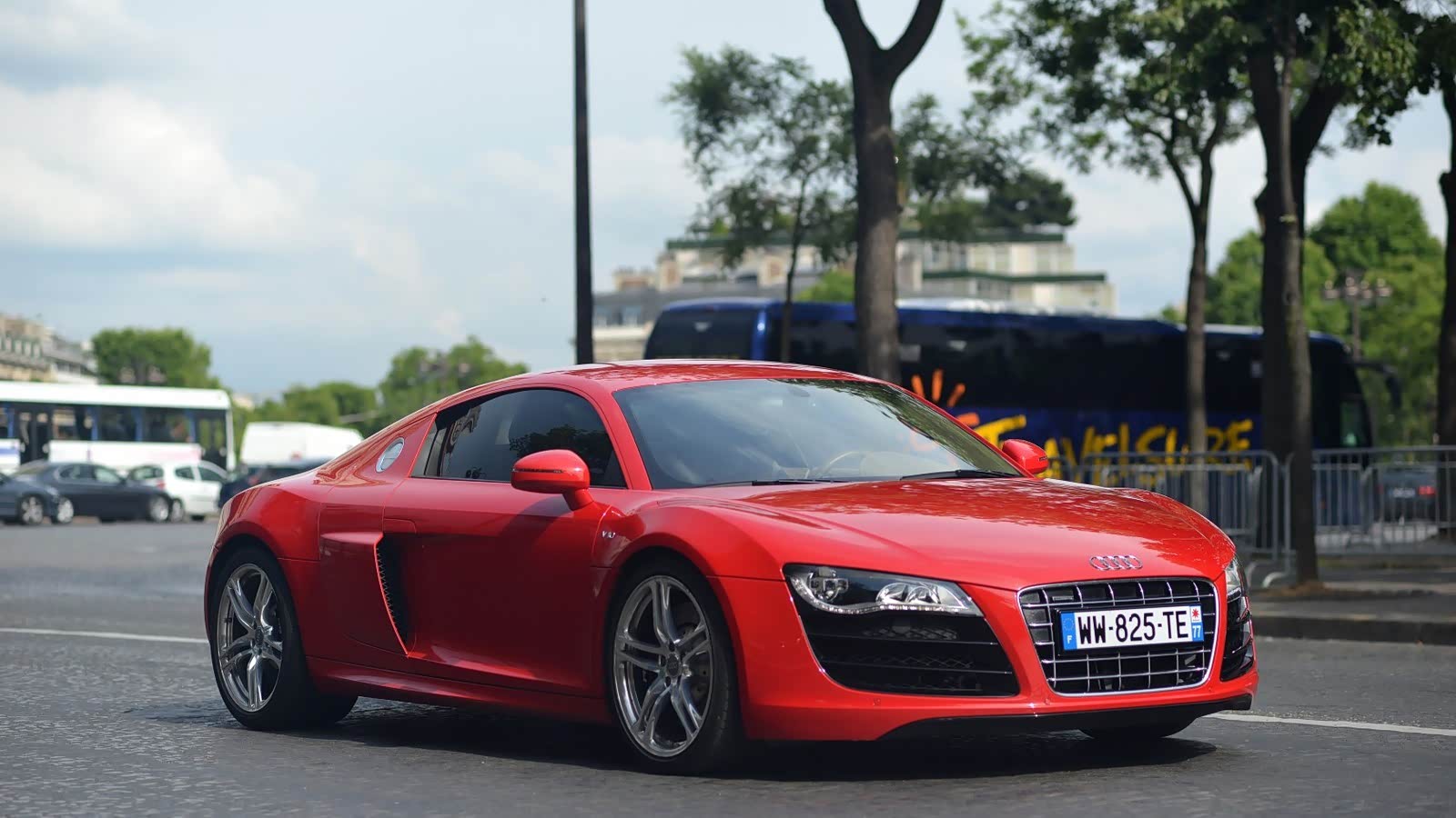 各种车型对比,我还是更喜欢跑车.