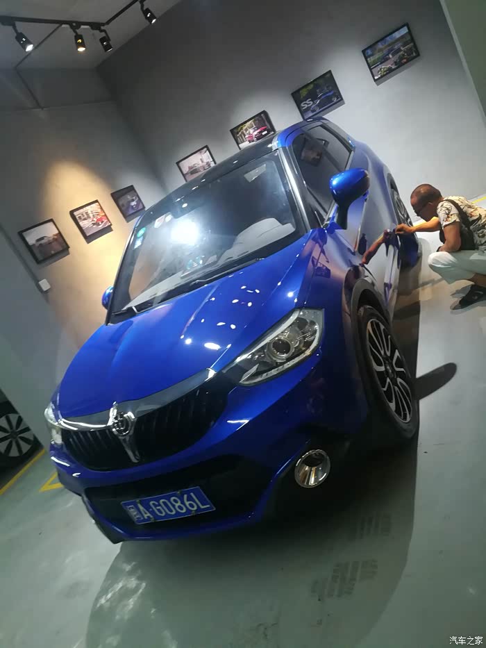 【图】全车改色 19寸大轮子 极光运动侧包围 屁股_中华v3论坛_汽车之