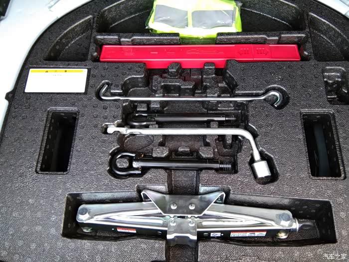 数一数新款卡罗拉八个气囊都在哪儿?