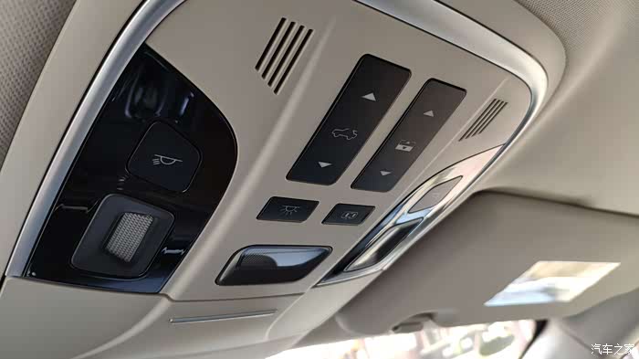 控制天窗物理按键