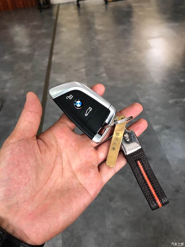 宝马x6提车作业