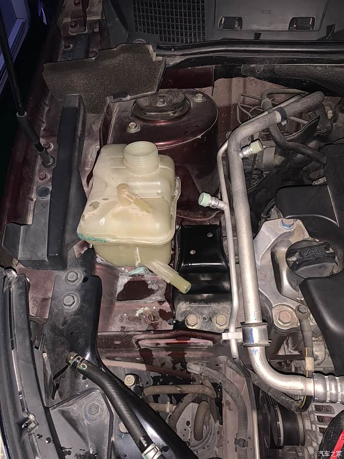 【图】防冻液副水箱有人换过吗?_启辰t70/t70x论坛_汽车之家论坛