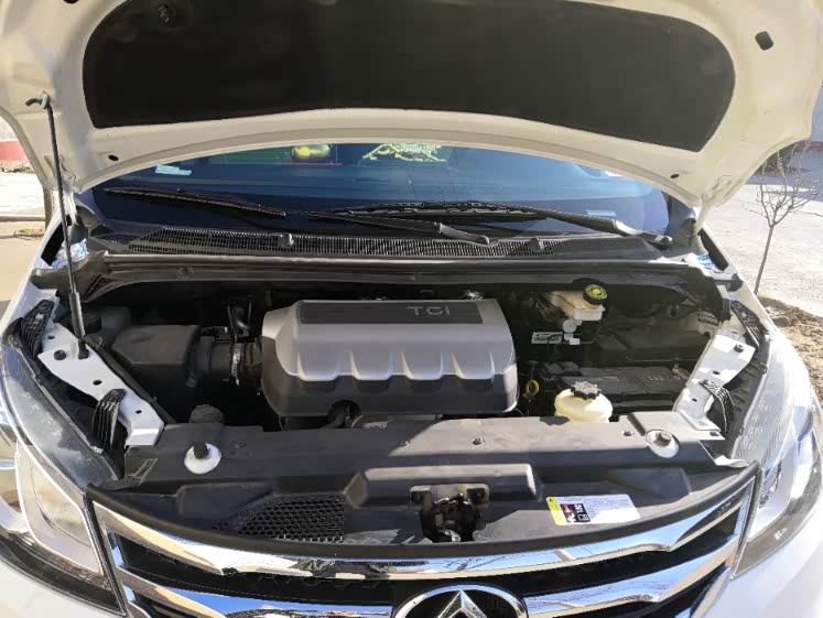 【图】发动机机舱漏水小修正图片贴_大通g10论坛_汽车之家论坛