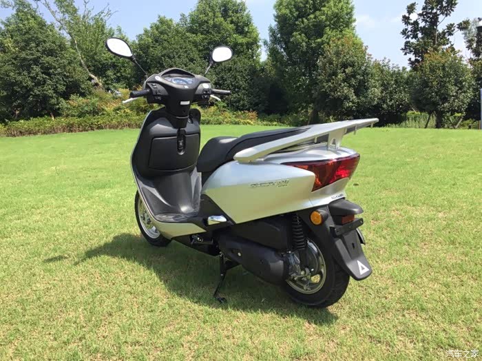 赶上末班车入手国三五羊本田佳御110