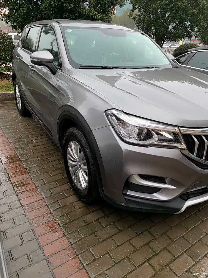 中华v6手动精英版灰色新车闲置车