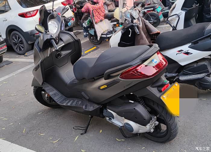 今日提车比亚乔x7曜夜版