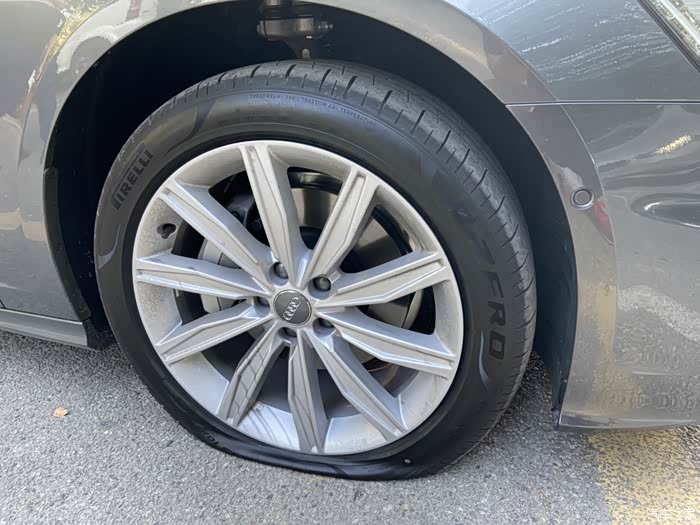 【图】提车第四天轮胎被扎了_奥迪a6l论坛_汽车之家论坛