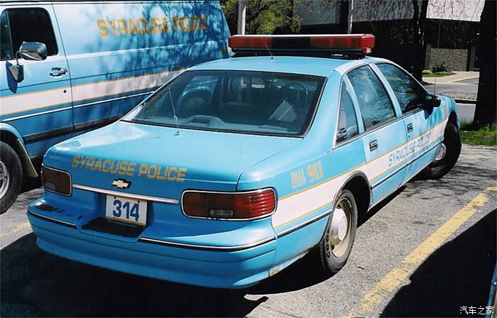 美国纽约雪城警车