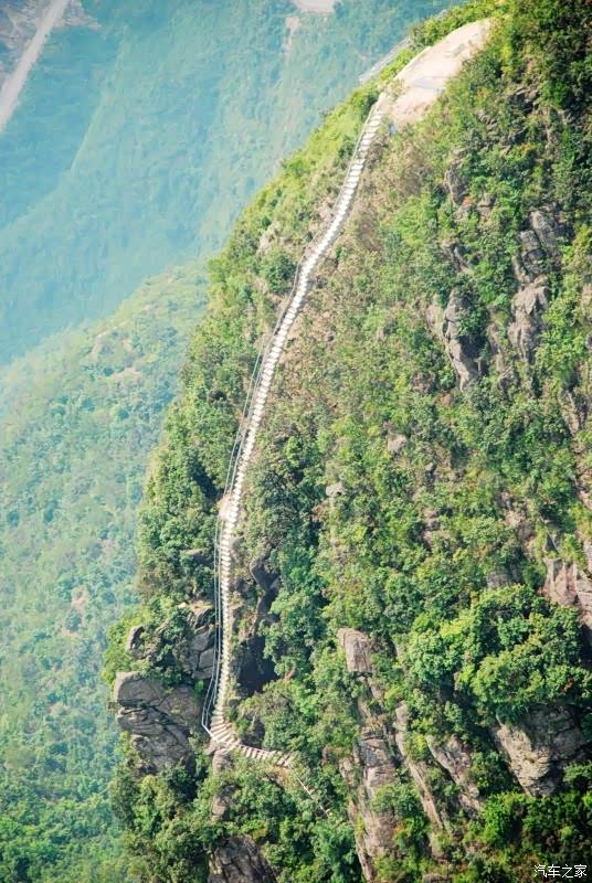 玉女开怀金童醉酒岭南第一美人峰