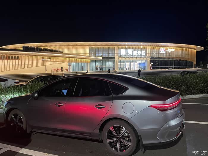 南下海南沈海高速阳西服务区