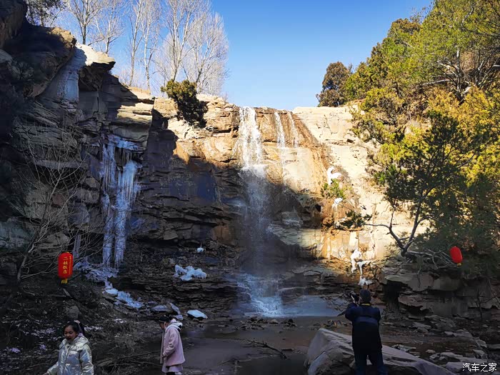 天龙山石窟凝重柳子沟山泉潺潺