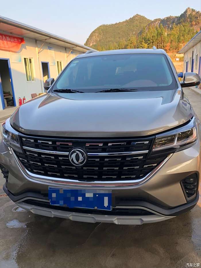 价格实惠的自动挡suv,而且空间足够大,带你看东风风行t5