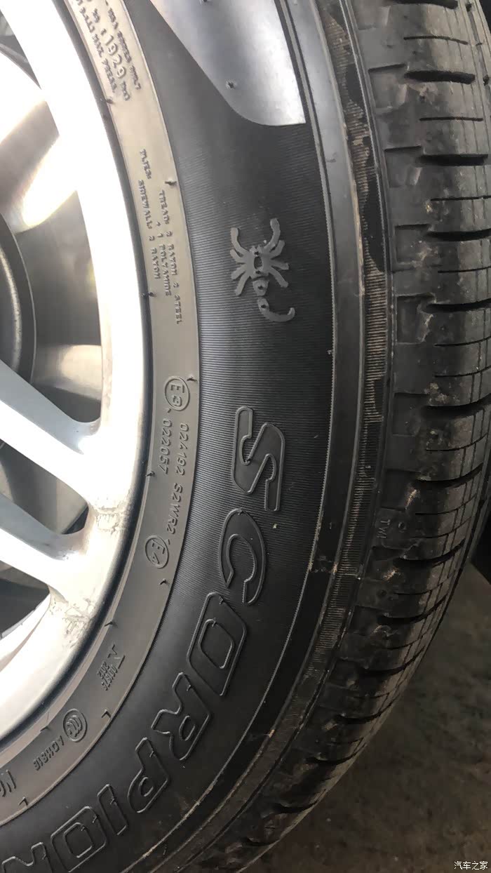 关于保时捷macan轮胎一个隐秘性的问题