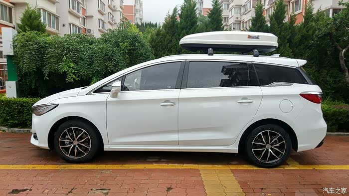 0 | 回复: 0 宋max论坛 自己安装的行李箱 自己淘宝买了个车顶行李箱