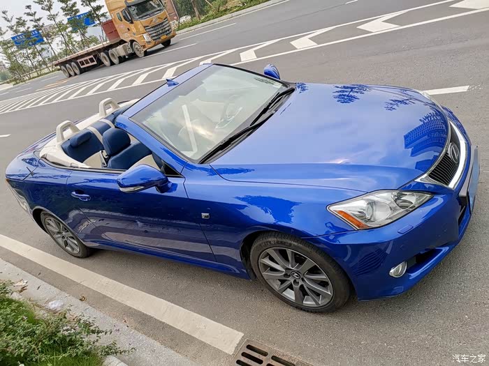 出售is300c敞篷精品车况游艇蓝