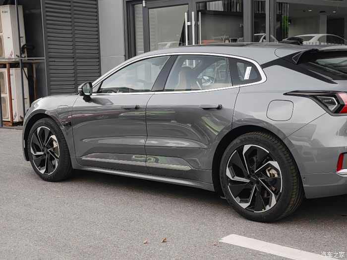 极氪001双电机you版