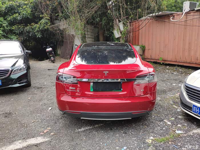 第一波韭菜特斯拉15年models85d