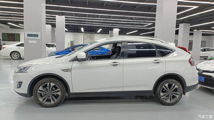 喜提纳智捷u6一台