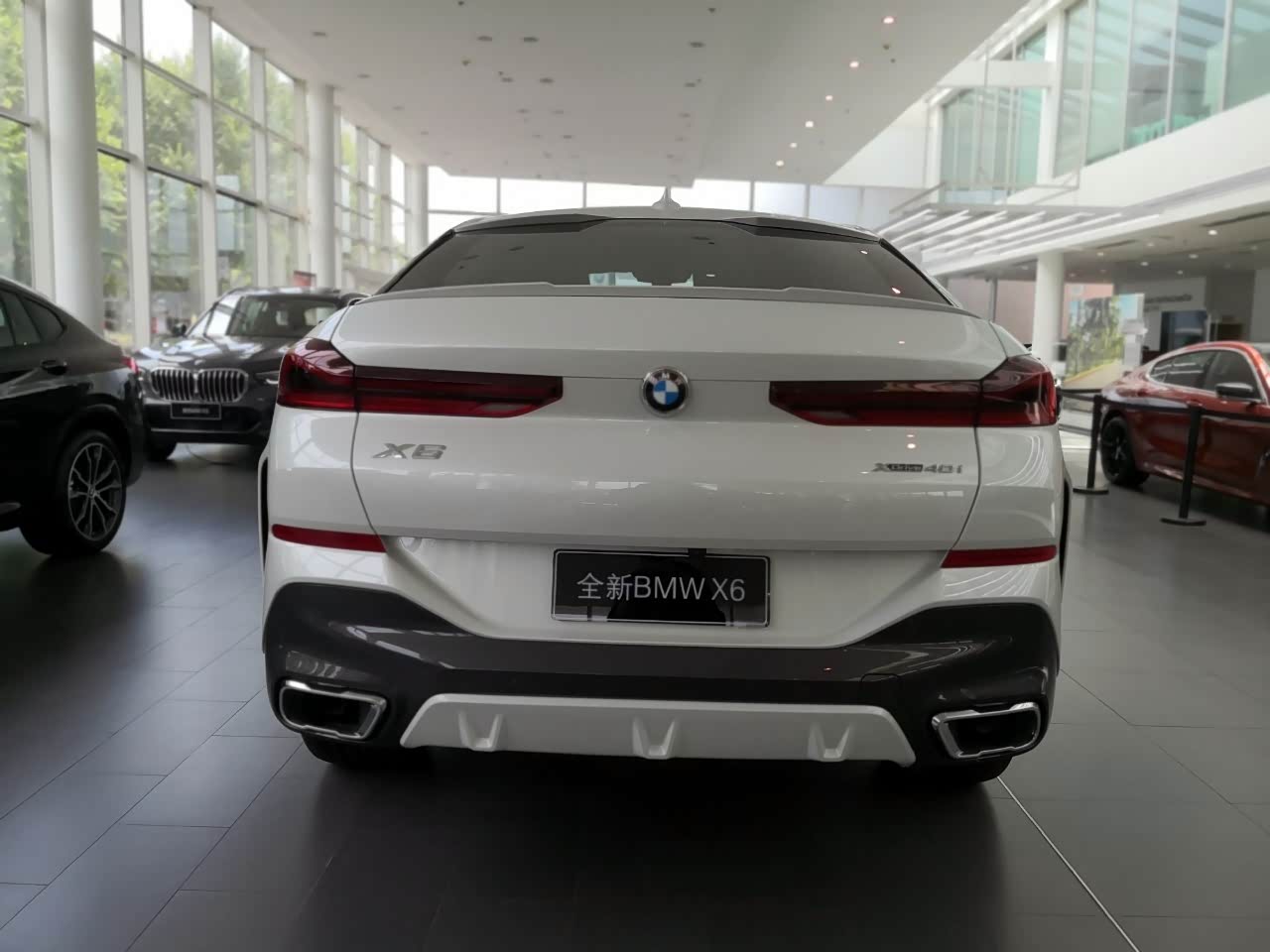 宝马x6 xdrive40i尊享型