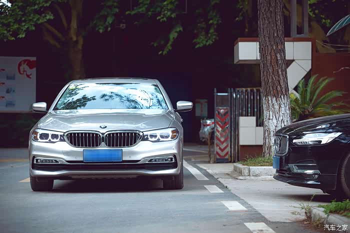 蓝天白云遇见北欧极简