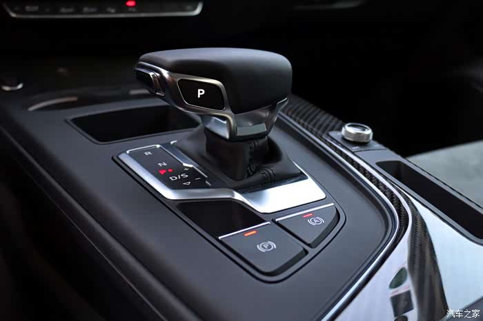 梦寐以求的"壁虎"-全新奥迪a4l