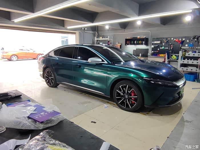 比亚迪汉ev改色作业