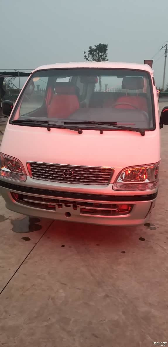 22年丰田海狮h100原版重现江湖