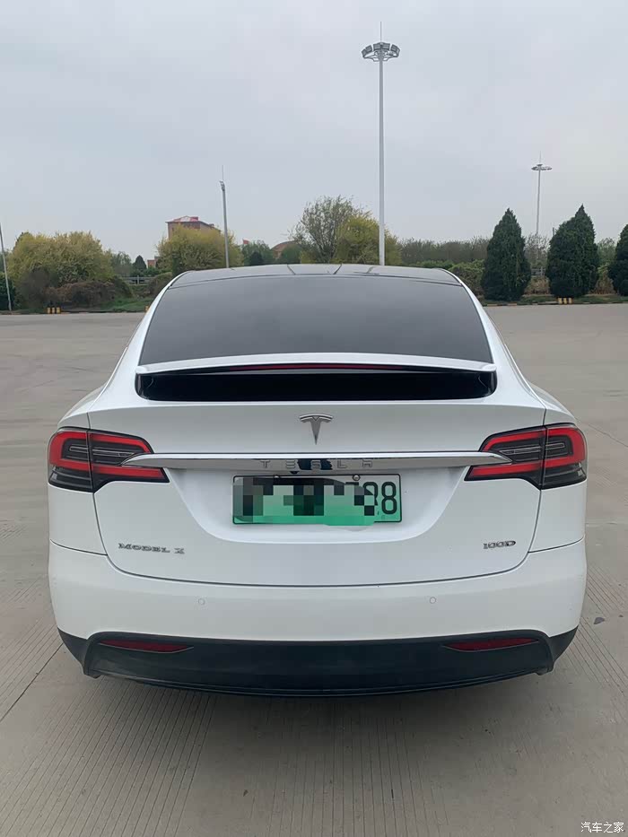 【图】深圳收一台白色特斯拉x_model x论坛_汽车之家论坛