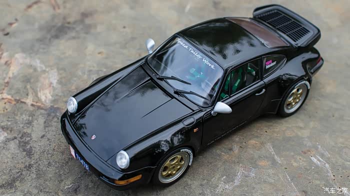 糙模改轻改一台湾岸帝王保时捷964黑鸟118模型改装