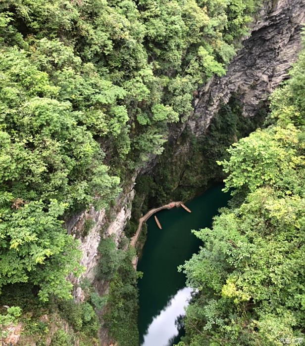 湖北恩施躲避峡谷图片