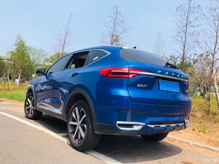 蓝色的哈弗f7真是越看越喜欢