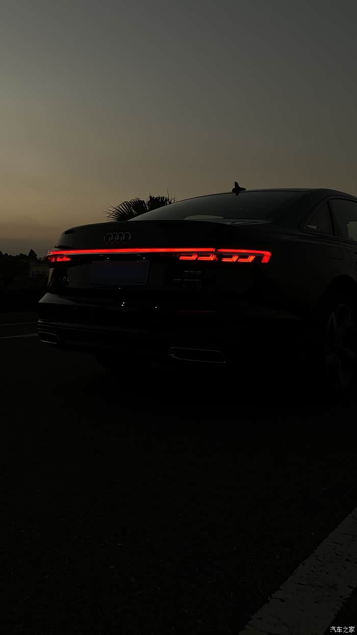 奥迪a6l贯穿式尾灯分享效果大量图片和视频申精