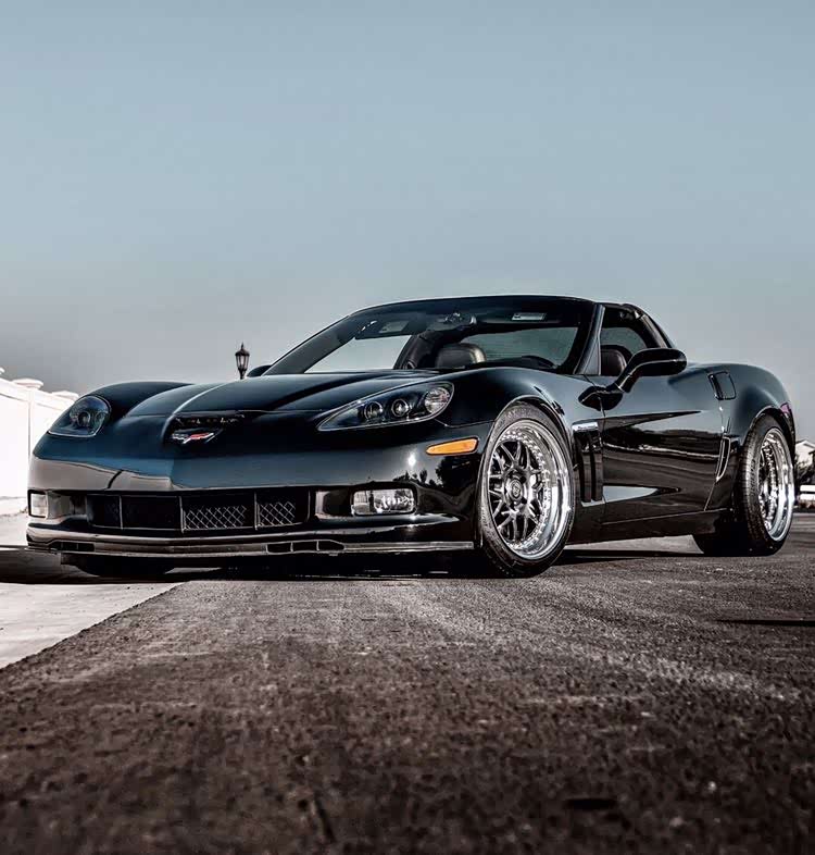 雪佛兰克尔维特c6,尾部有点复古,真拉风