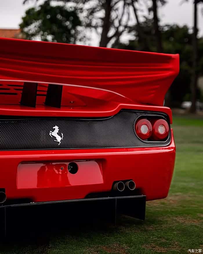 黑色法拉利f50gt帅的一塌糊涂