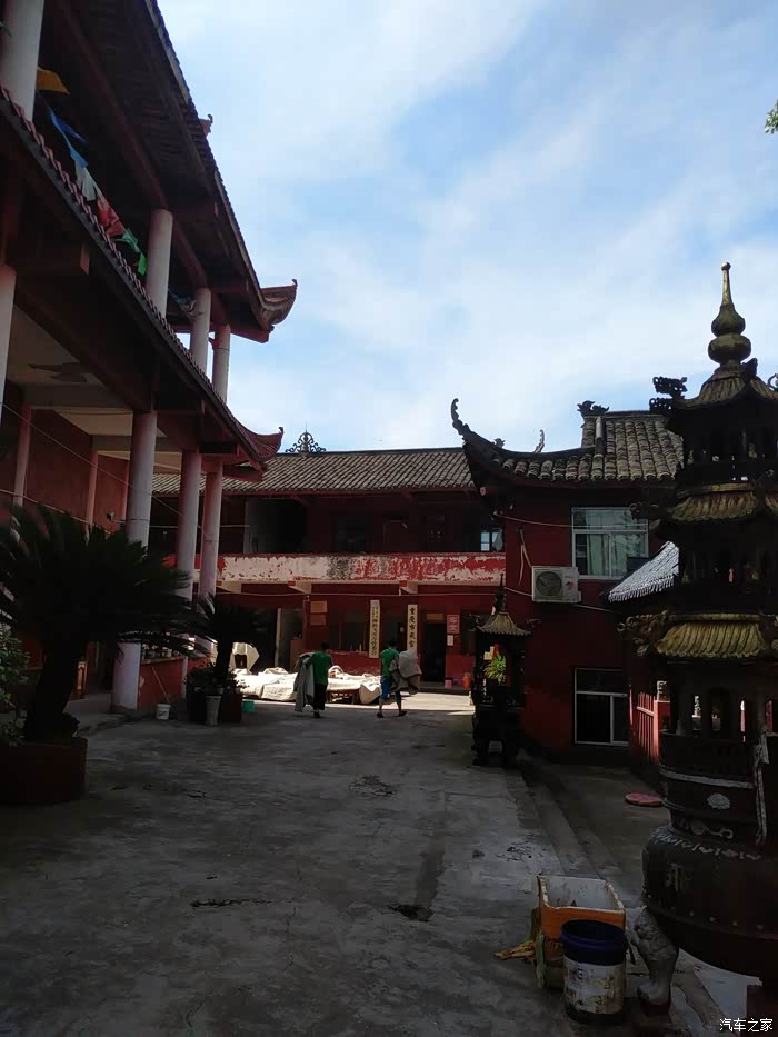 重庆cs35车友会o1847妖舞千年古刹飞雪寺