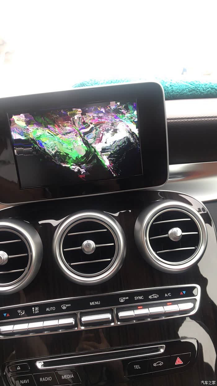 【图】glc260l行驶途中屏幕花屏_奔驰glc论坛_汽车之家论坛