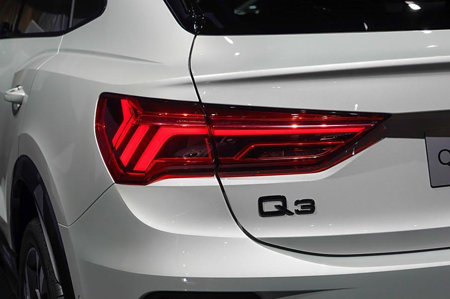 奥迪q3sportback的尾灯和q3几乎一模一样