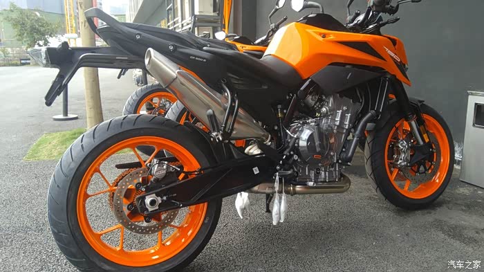 成都地区第一批ktm790advckd已到货配置不变