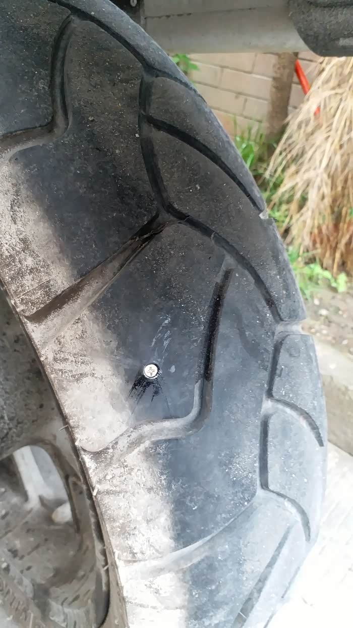 摩旅必备神器胶膜补胎钉